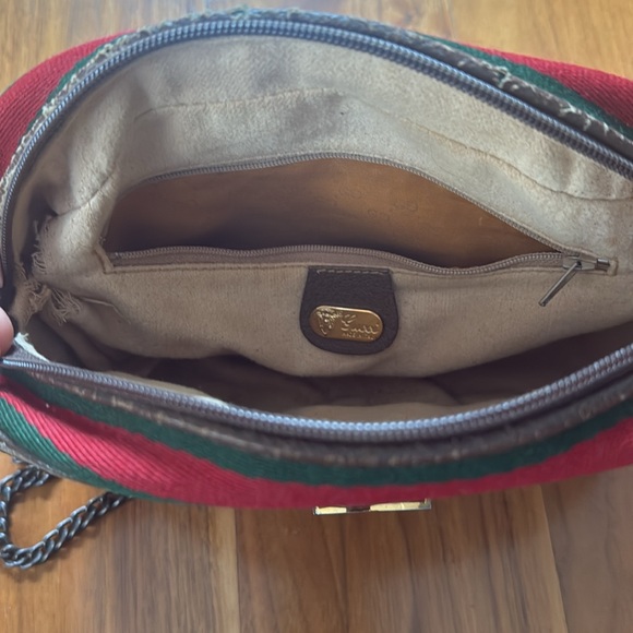 Vintage Gucci bag with Non-Gucci accessories - Picture 6 of 11